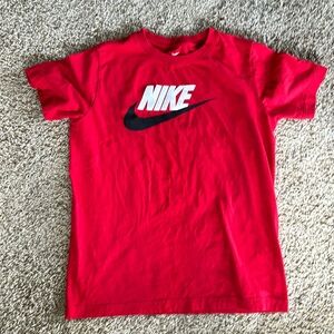 Boys Nike T-shirt